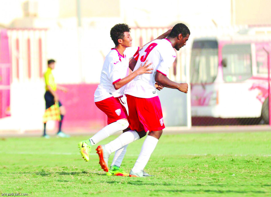 الهلال يلتقي الاتحاد.. والقادسية يواجه الأهلي