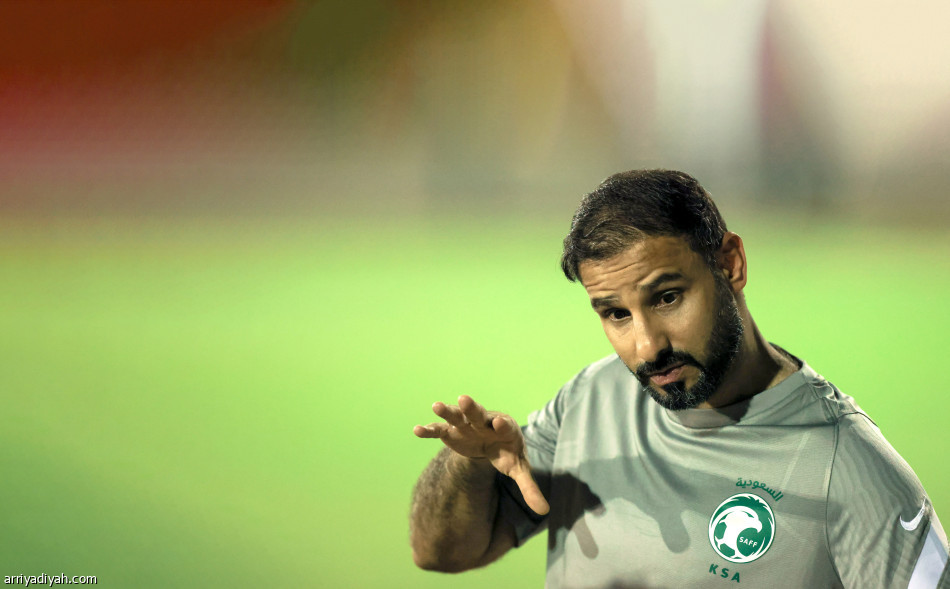 الناشري
يدخل حسابات الشهري