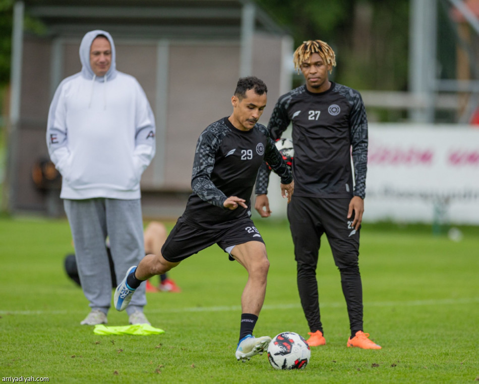 الشباب ينتقل إلى مرحلة التكتيك