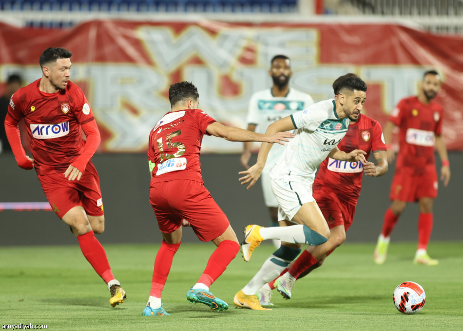 «هاتريك» البريكان يقفز بالفتح إلى السادس