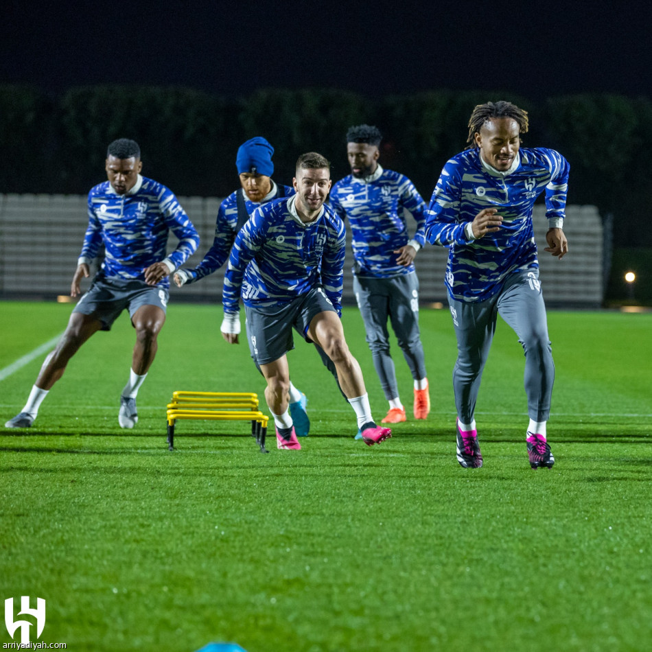 الهلال.. دياز يعتمد تكتيك شباب الأهلي