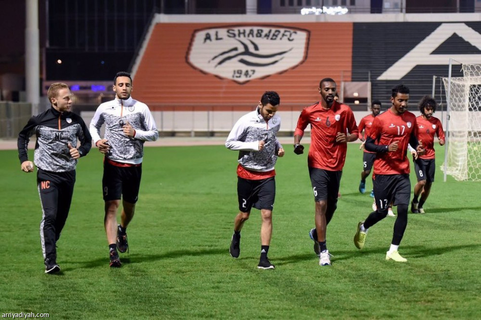 الشباب يعود.. ويفتح ملف التعاون