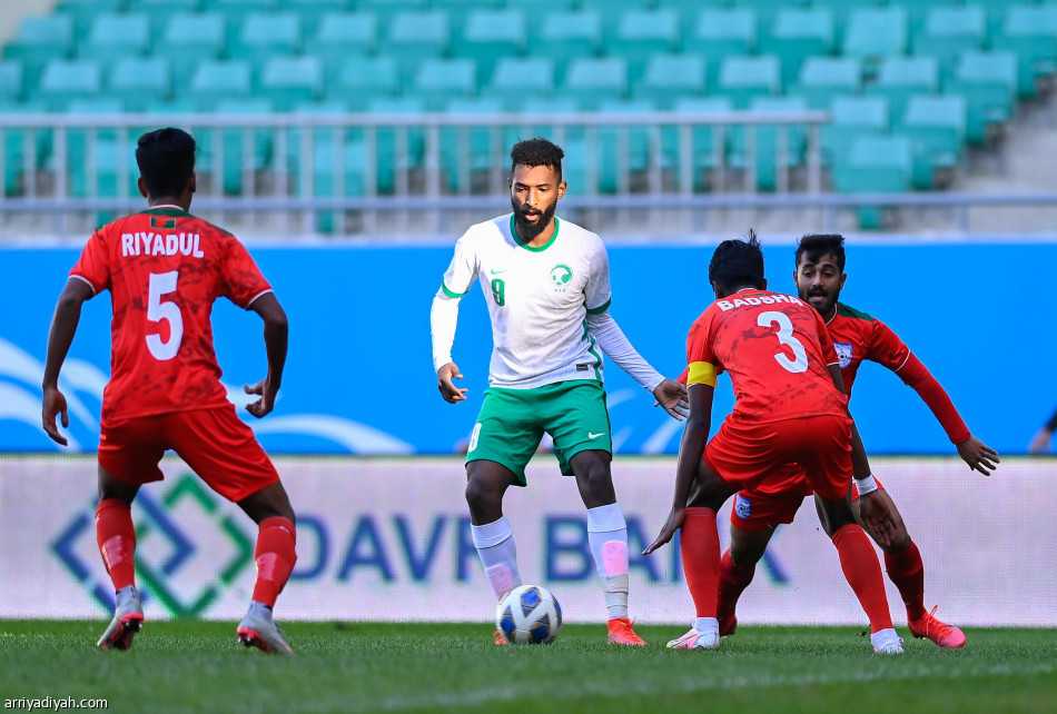 ثلاثية بنجلاديش تضع الأخضر في كأس آسيا