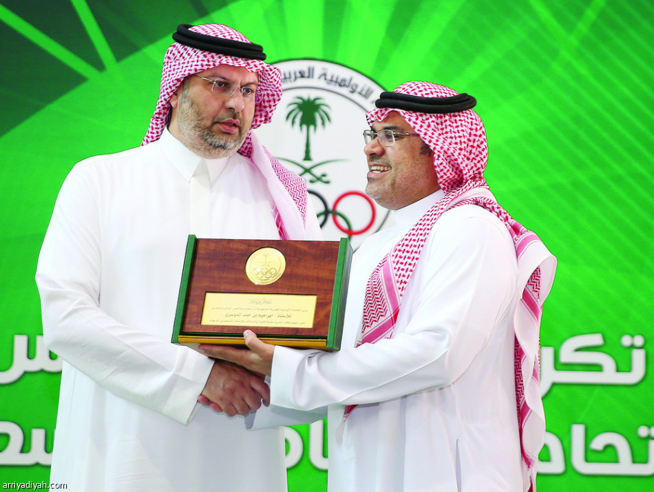 الأولمبية تعرض استراتيجية ذهب 2022