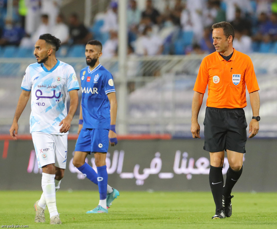 البليهي.. 
المدافع الهداف