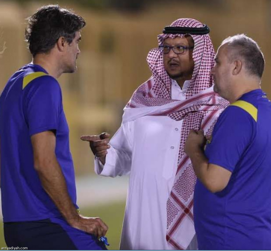 فيصل بن تركي يجتمع بلاعبي النصر .. والعنزي يعود