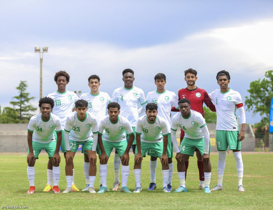 «أخضر  20 عاما» يخسر من غانا