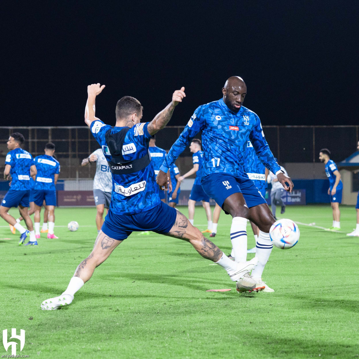 الهلال يتأهب