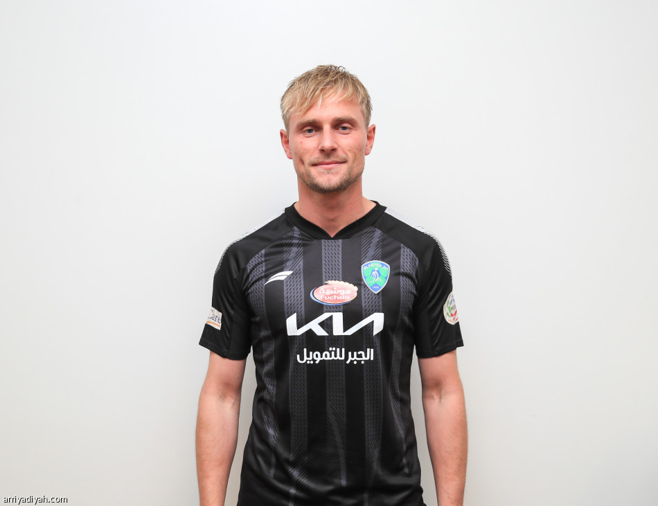 من هو ريين حارس الفتح الجديد؟