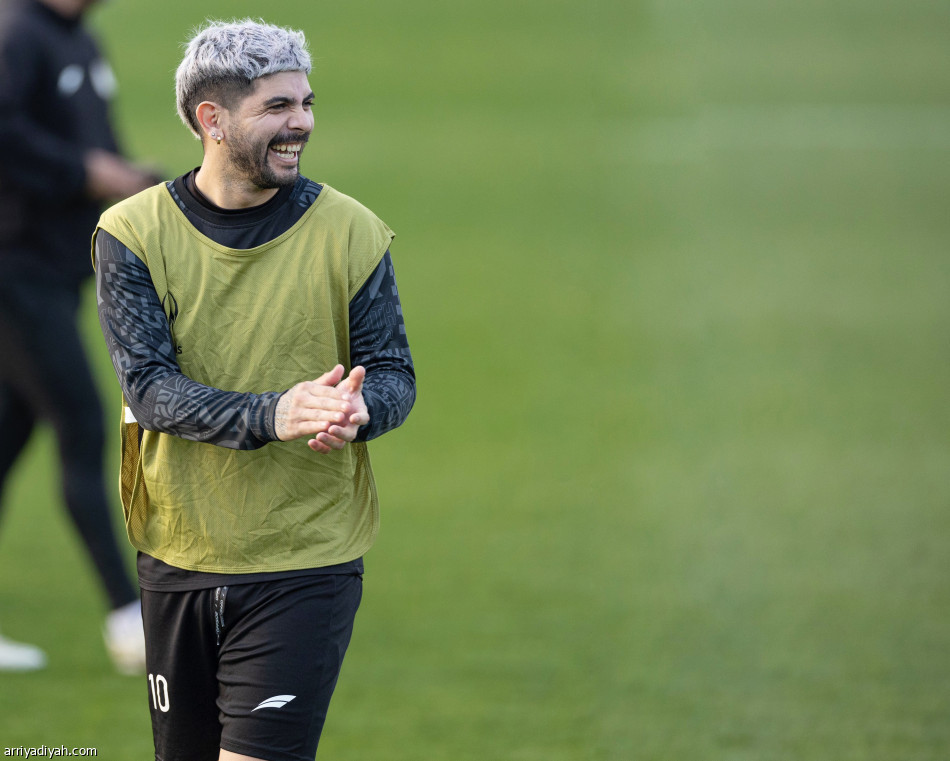 الشباب 
يتسلح بـ 69% انتصارات