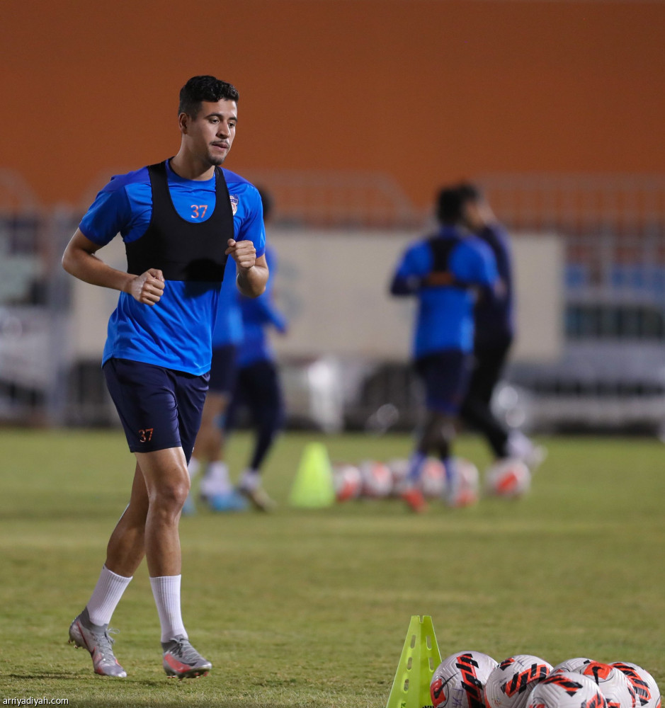 «المساحات الضيقة» تجهز الفيحاء للرائد