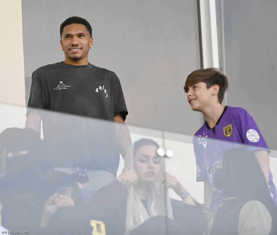 التعاون 
يكسب الوحدة