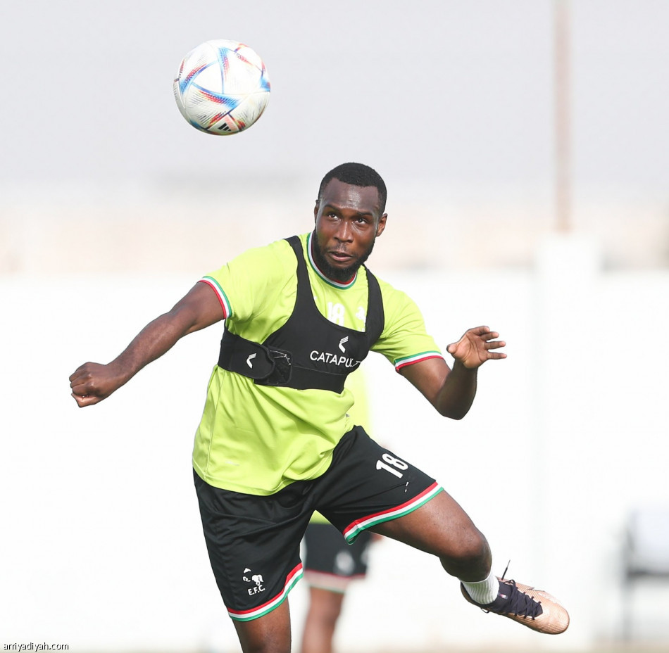 الاتفاق.. لمسة واحدة وكرات ثابتة