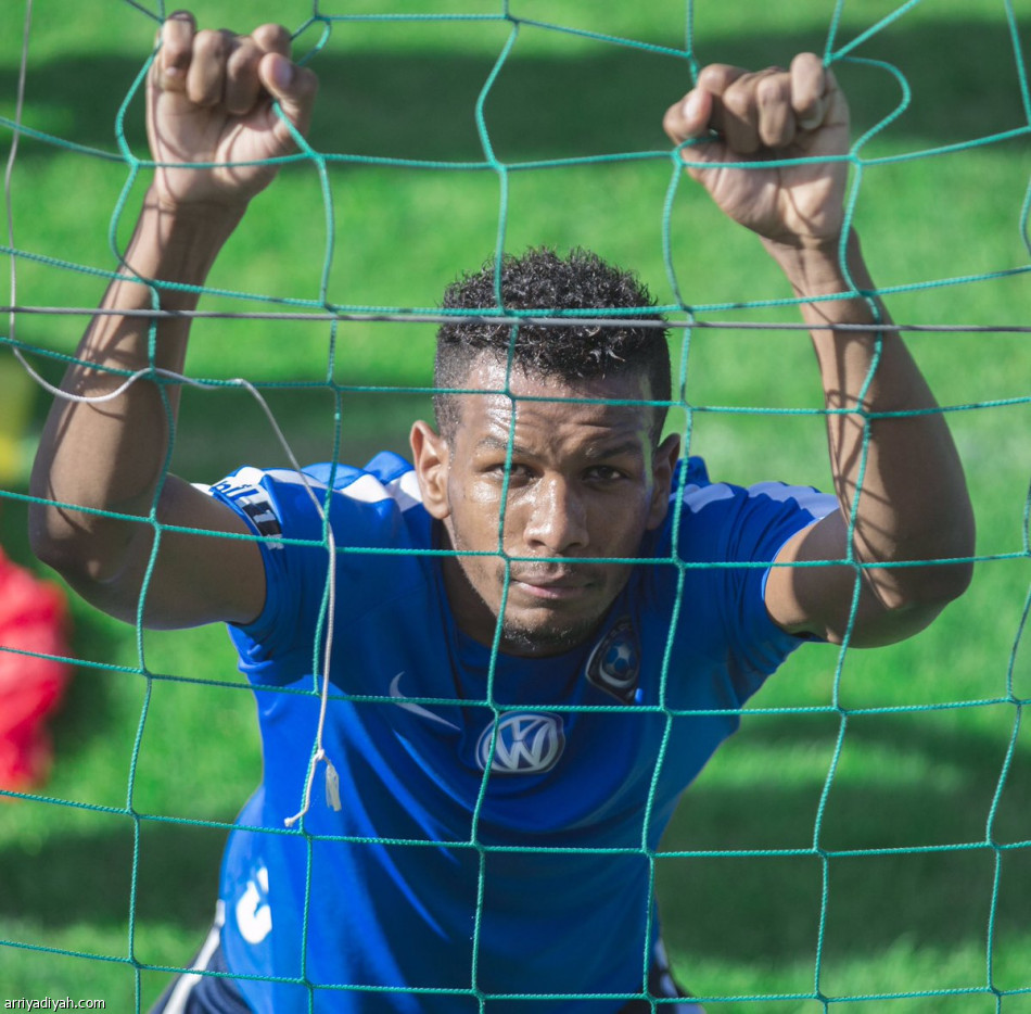 دياز يقسم الهلال إلى 4 مجموعات