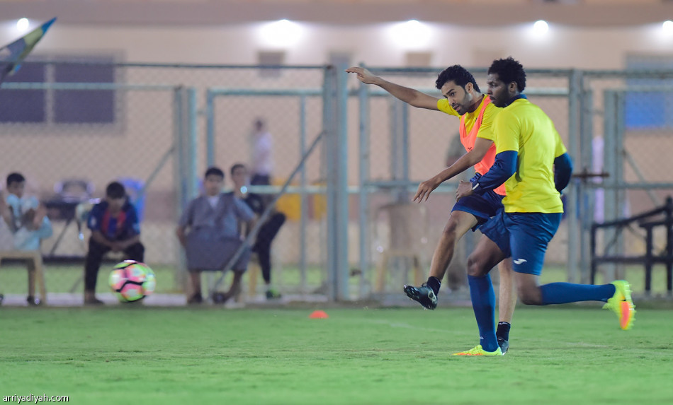 التعاون يواصل تمارينه ويلاقي الهلال السبت