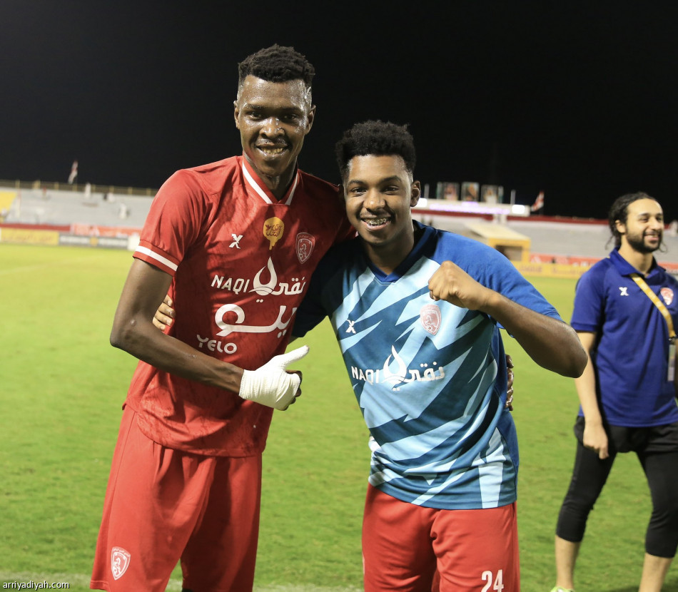 العربي يصدم الشعلة بـ«جزائية قاتلة»