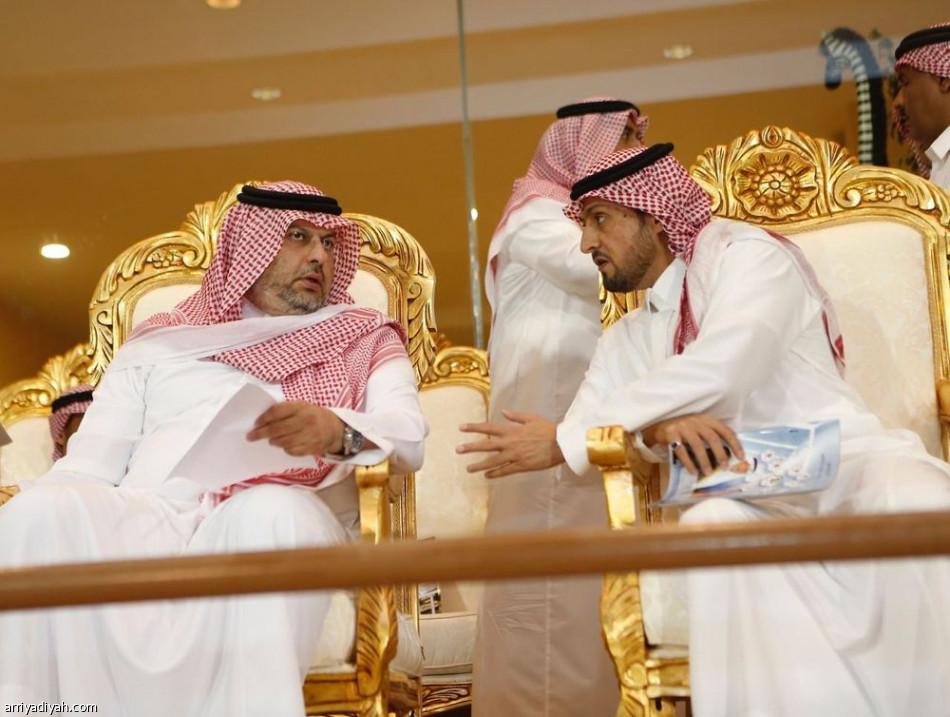 عبدالله بن مساعد يتوج الفائزين في نهائي كأس المؤسس للفروسية