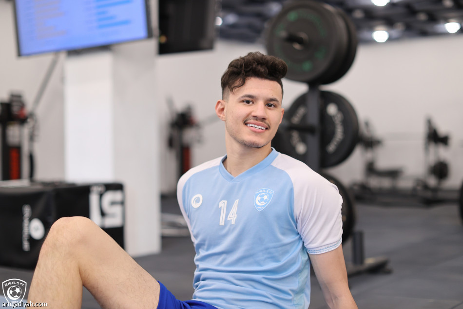 سالم والبليهي وعطيف ينعشون الهلال