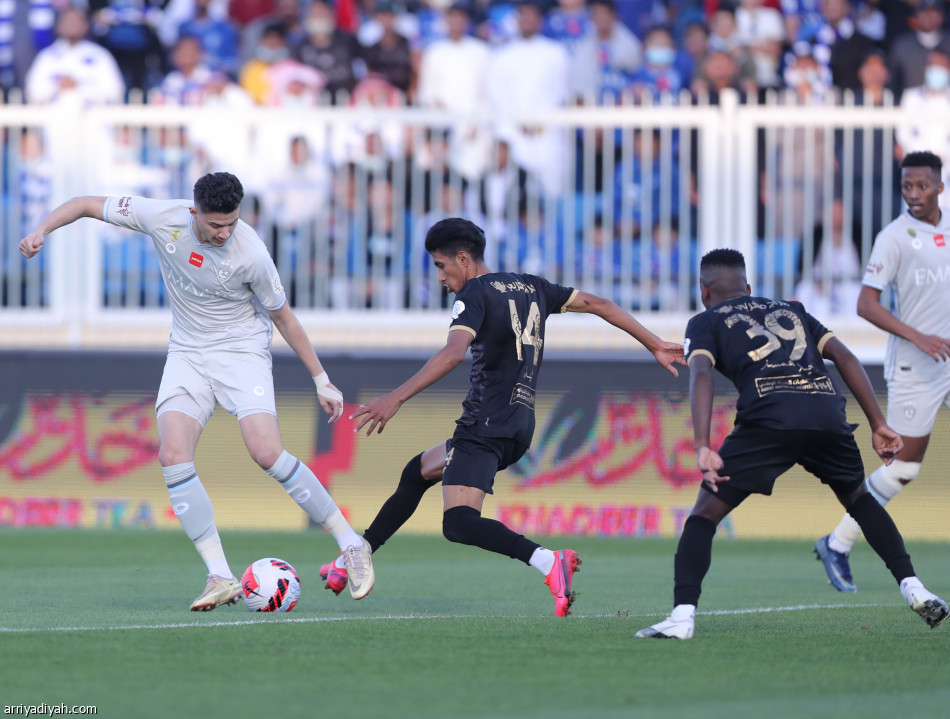 المرة الثالثة تواليا.. الهلال لا يكسب أبها