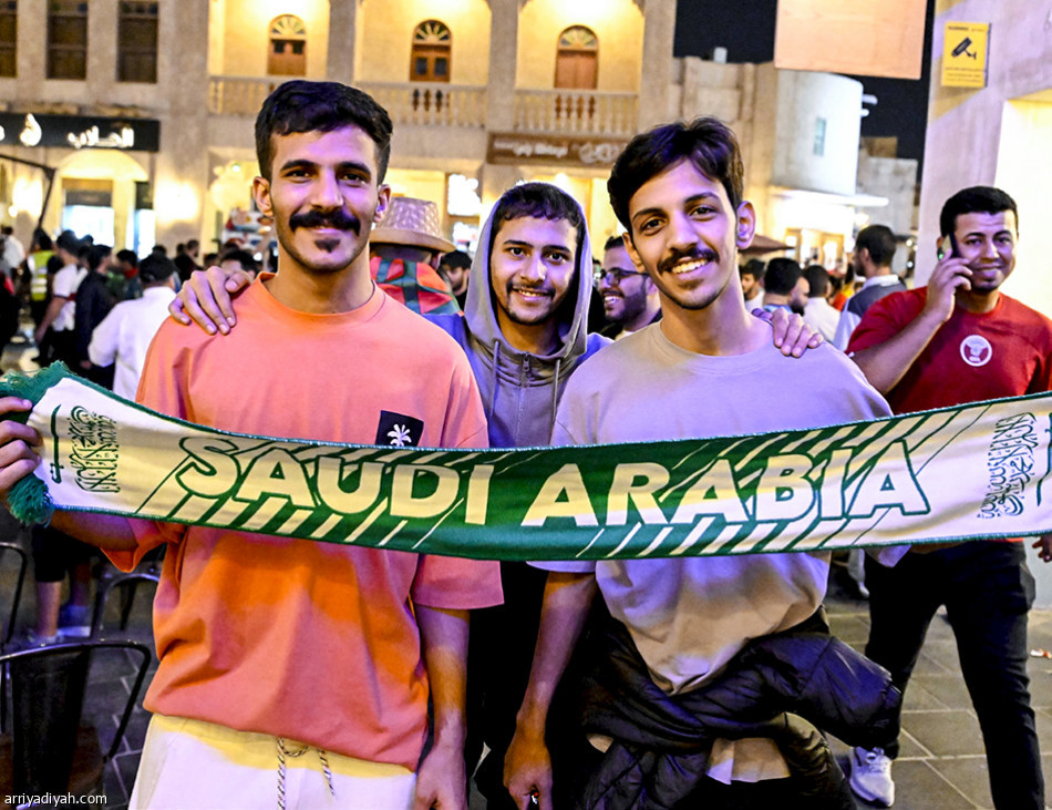 كثرة الغيابات
ترجح كفّة «النظري»