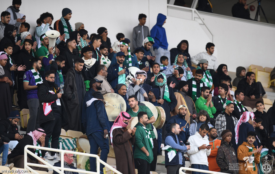 الأهلي يهز صدارة الفيصلي بالخسارة الثالثة