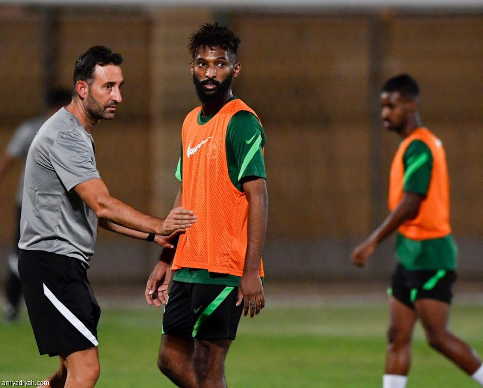 بيرناس: نصف النهائي مضمون.. واحتراف السعوديين مطلب