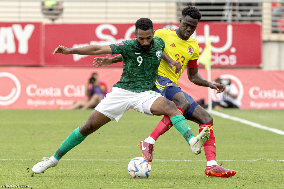 نتيجة كولومبيا.. 
الهزيمة 21 في تاريخ الأخضر