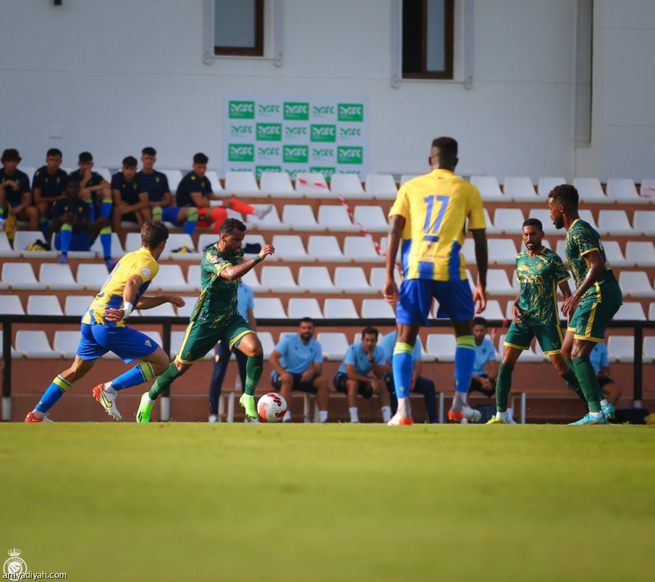 النصر يكسب قادش في التجربة الأخيرة