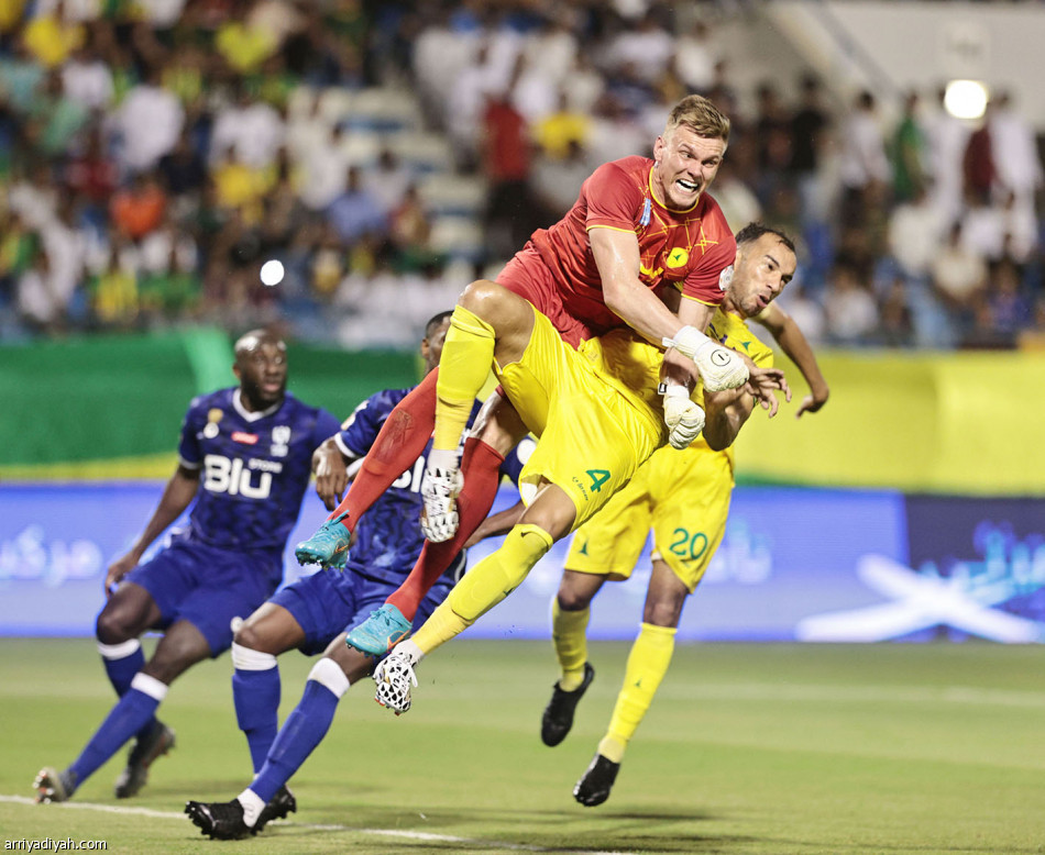 الموسم العاشر تواليا.. 
الهلال ينطلق بانتصار