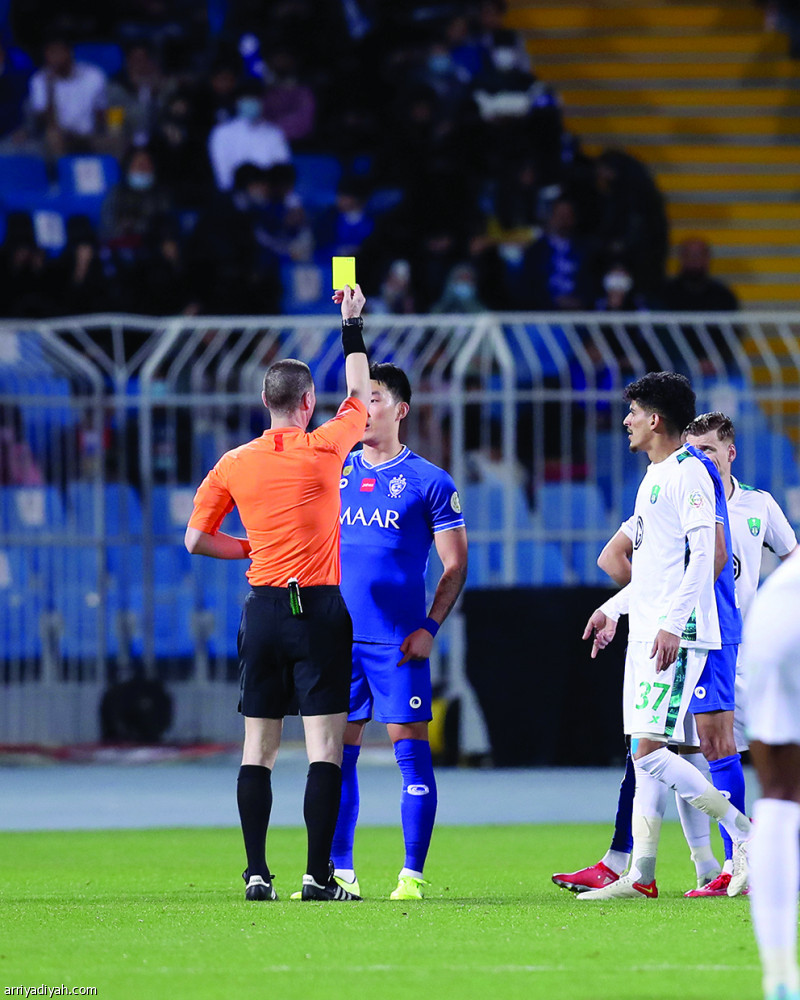 هاتريك إيجالو..
الأول في شوط واحد