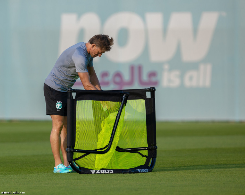 الأخضر.. تمبكتي وشراحيلي يغيبان عن التدريبات