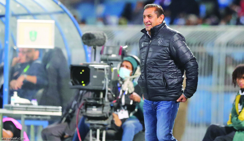 3 عوامل وراء
الطوفان الأزرق