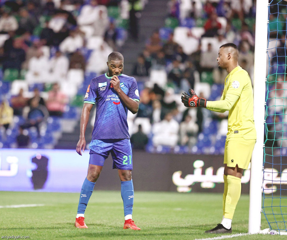 بعد 18 جولة.. الفتح
شباك نظيفة