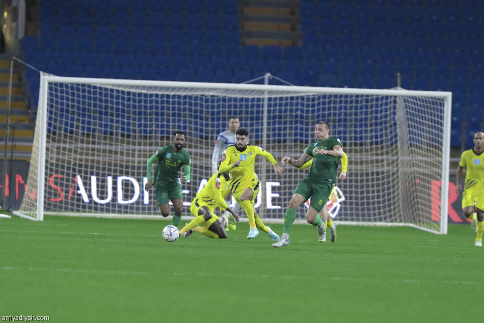 الخليج ينتصر بعد 97 يوما