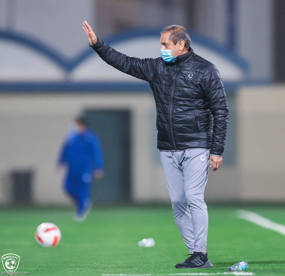 الهلال يعود.. ويناور فئة الشباب