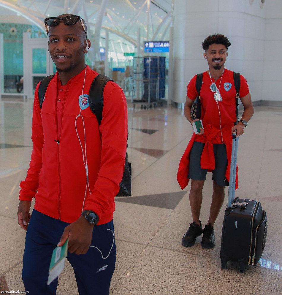 أبها يغادر إلى معسكر النمسا