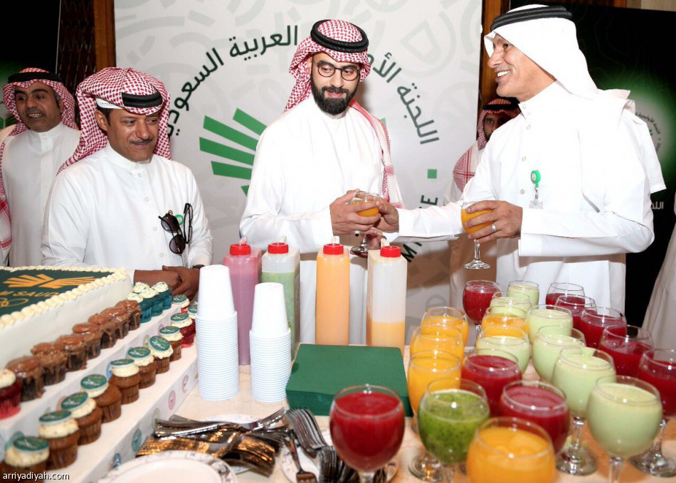 الأولمبية تقيم حفل معايدة لمنسوبيها