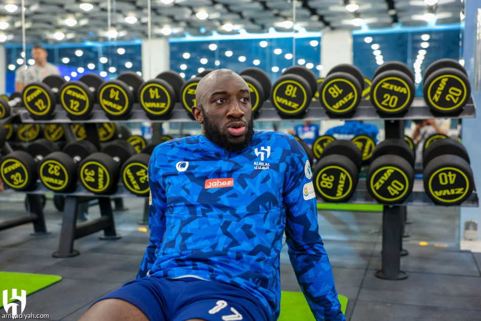 «بطل الكأس» يفتح ملف الاتحاد