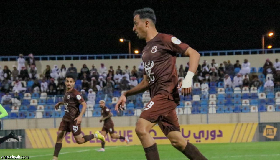 الأخدود والجبلين يكتفيان بالتعادل