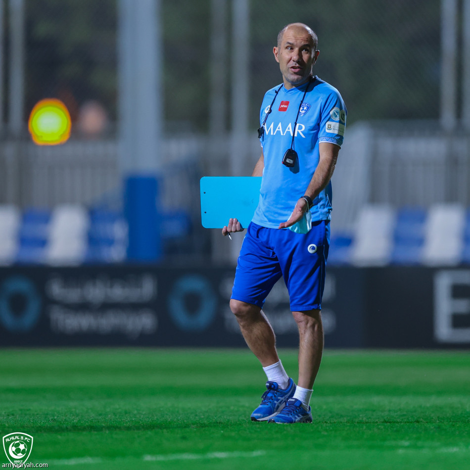 بيريرا يشارك في تدريبات الهلال