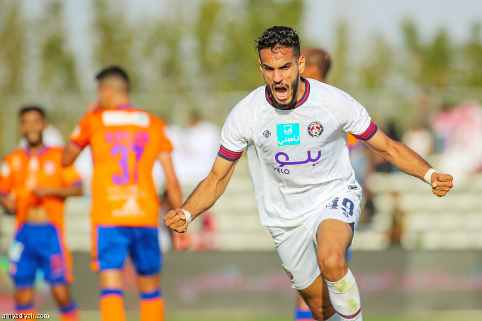 الفيحاء..
لا يكسب الجولة 21