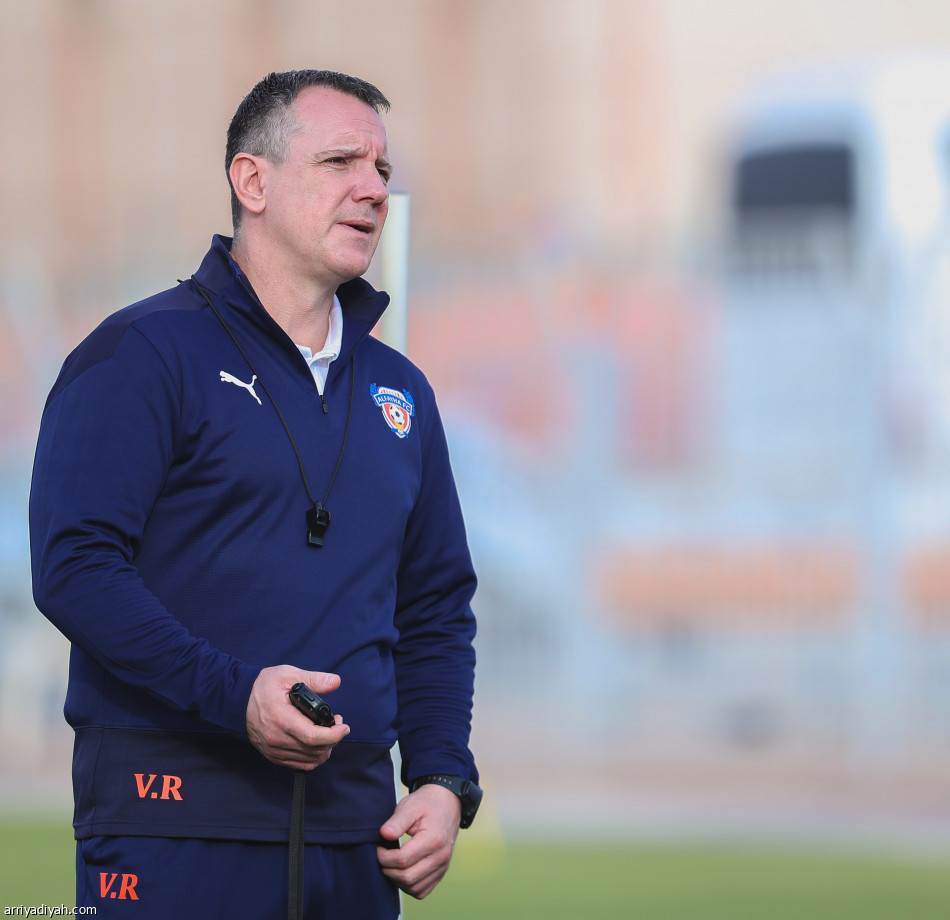 الفيحاء.. رازوفيتش يكثف الجرعات اللياقية والتكتيكية