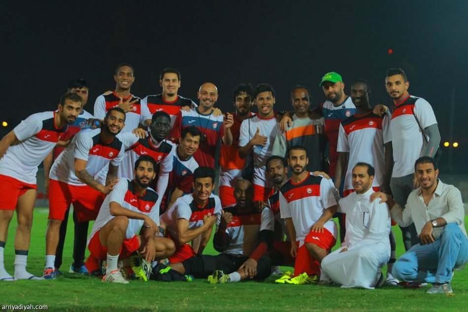 الرائد يواجه السيلية القطري ودياً