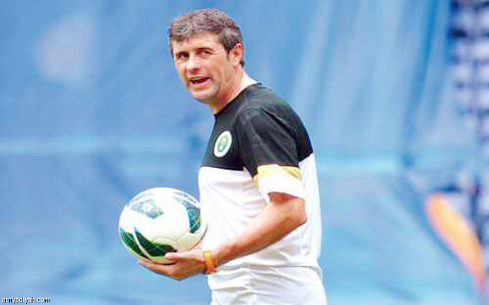 الصالة الخاصة.. 
غريب الأول.. وتمبكتي الأخير