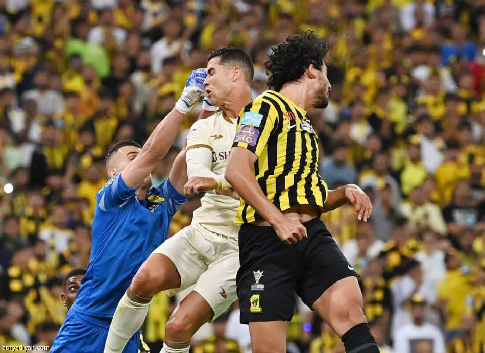 الموسم السادس منذ انطلاق الدوري..
4 اتحادية.. عنوان الكلاسيكو