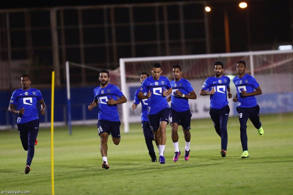 الشهراني يشارك في مناورة الهلال .. والرئيس يعود