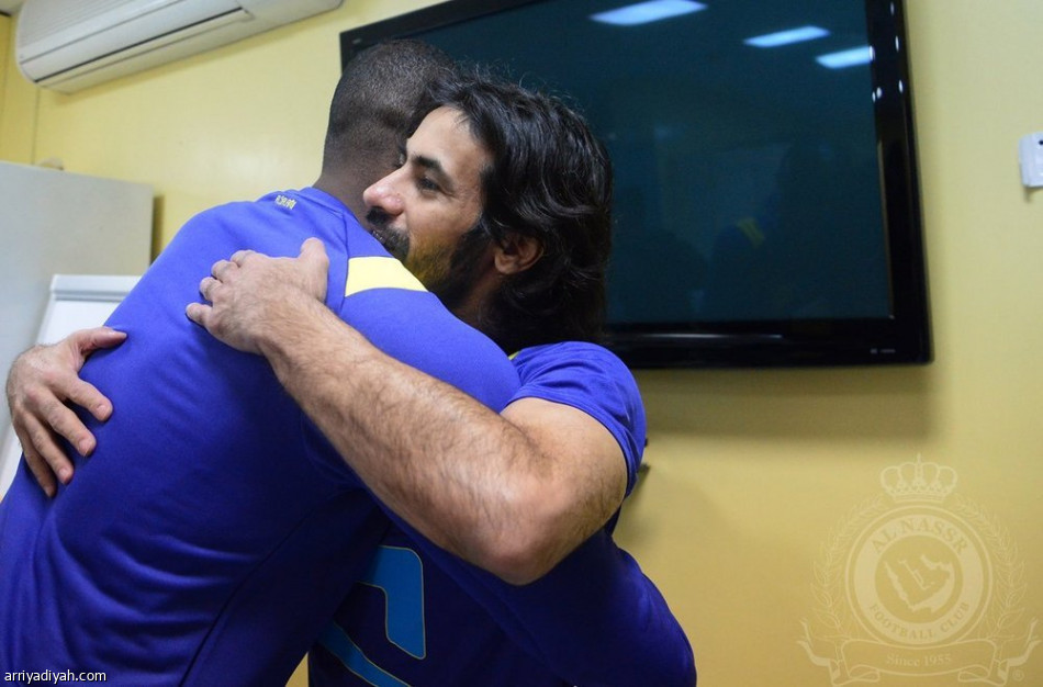 وسط أجواء احتفالية.. النصراويون يستقبلون وليد عبدالله