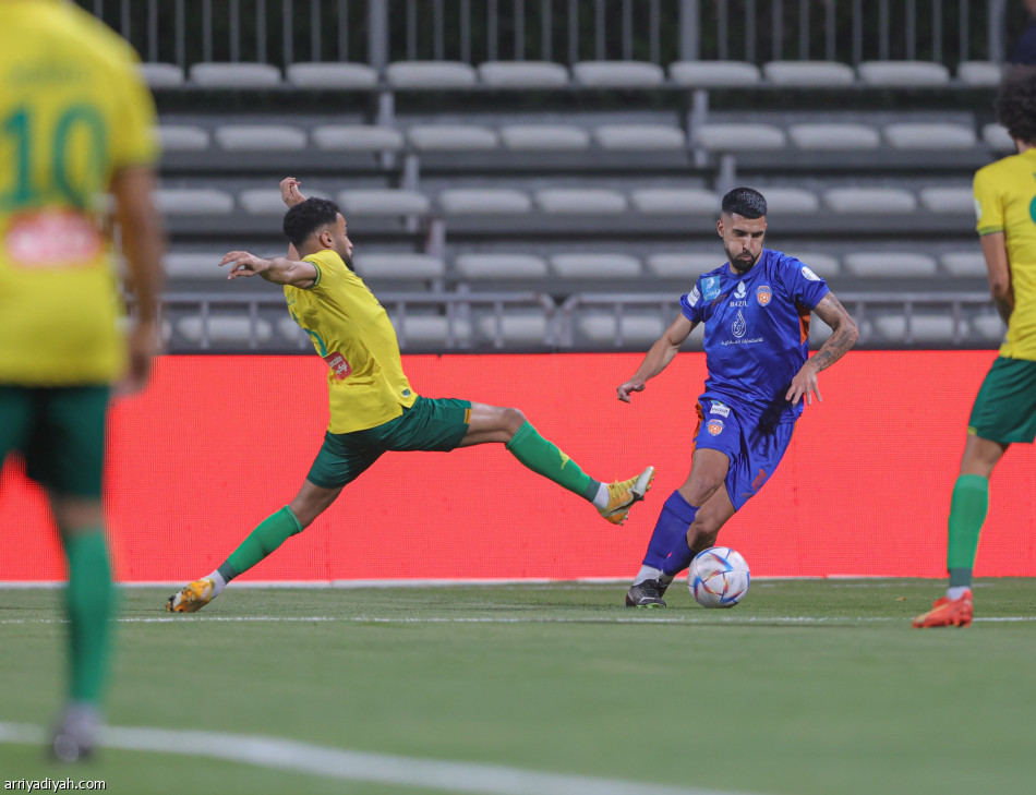 الخليج ينهض.. ويزيد معاناة الفيحاء