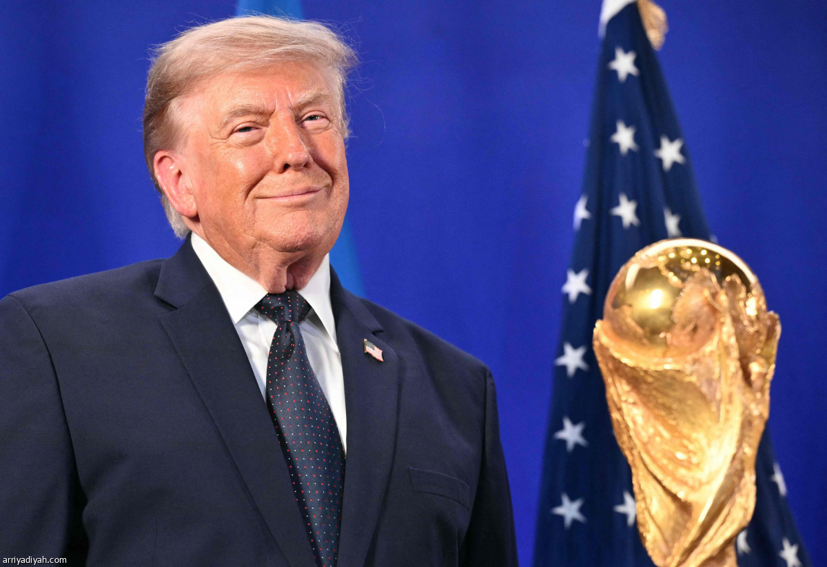 ترامب مع كأس العالم