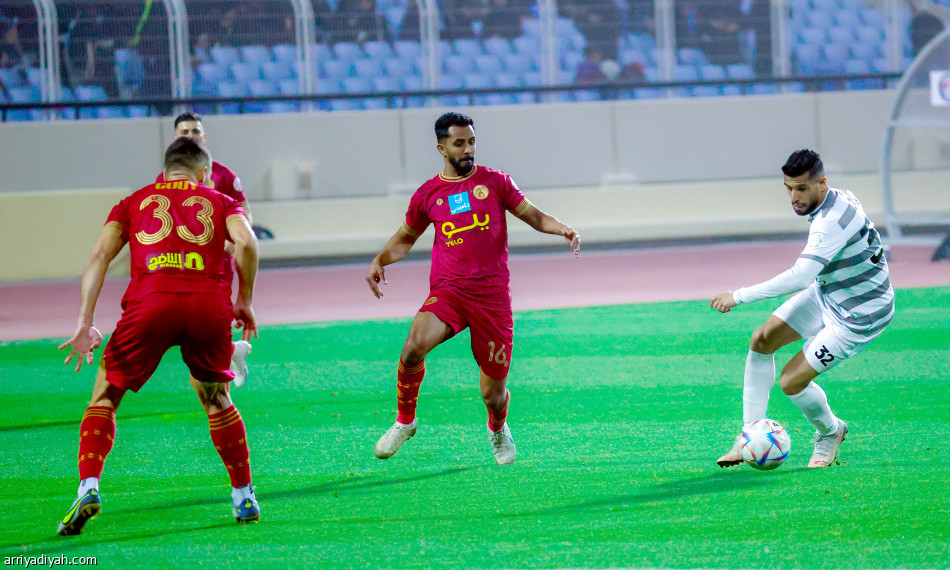 تسع دقائق
تختصر العدالة والطائي